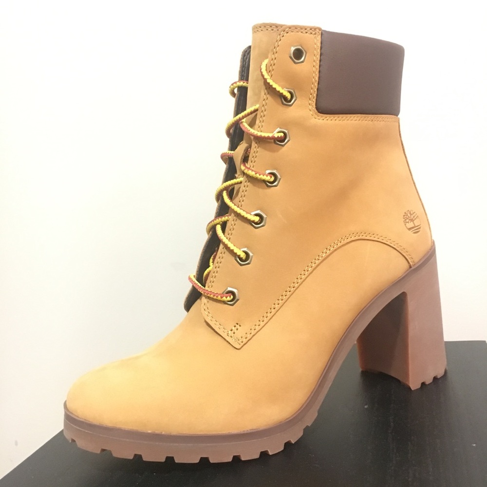 Timberland Leather Chunky Heel Boot